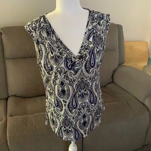 Ladies sleeveless top